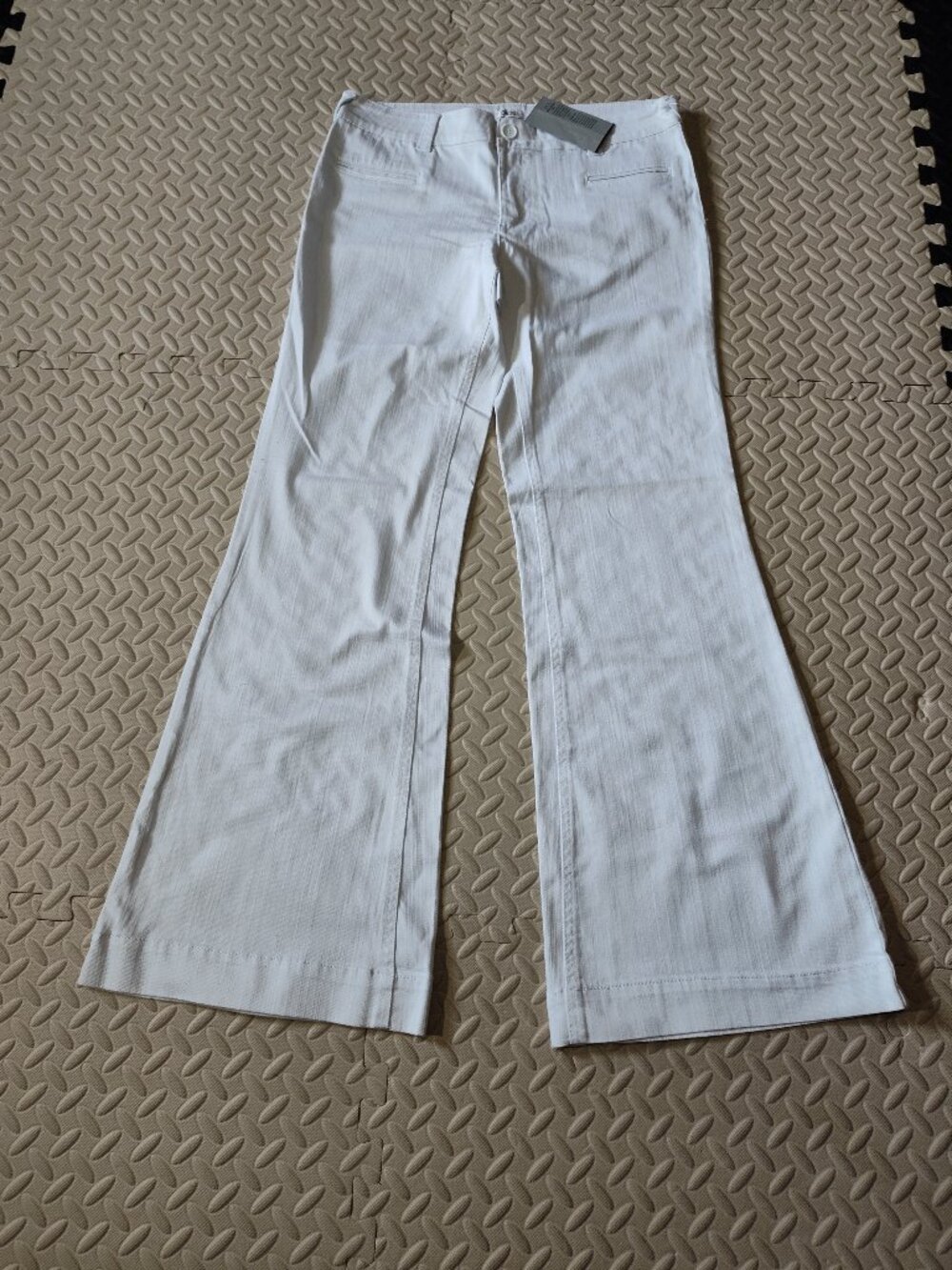 Cache Y2K New Flare Boot Leg Novlety Denim White Size 12 Cotton Spandex